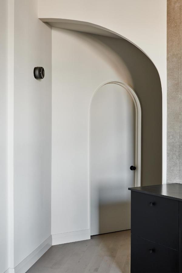 Archway Hotel Residence Филаделфия Екстериор снимка